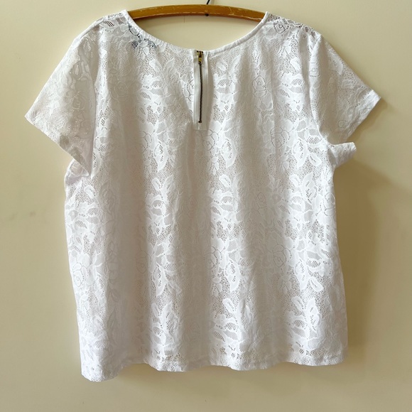 White Lace Top - Picture 5 of 6